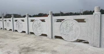 辽宁芝麻白河道栏杆 石材栏杆
